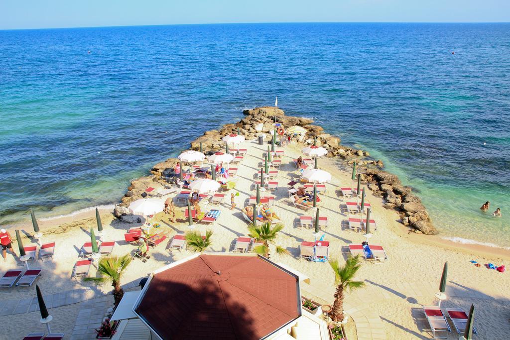 Villaggio Baia Del Monaco Manfredonia Εξωτερικό φωτογραφία